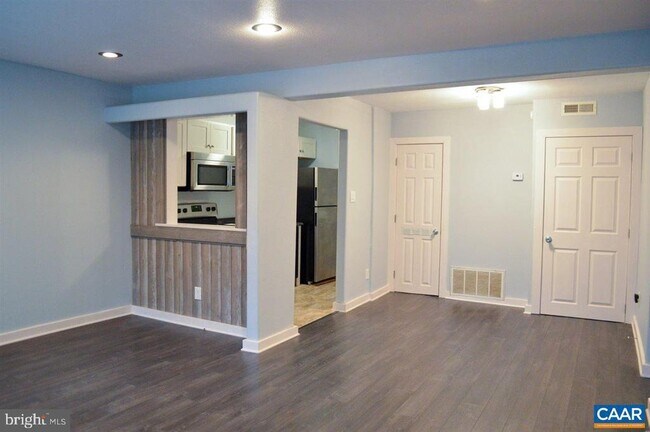 Foto del edificio - 485 Burgoyne Rd