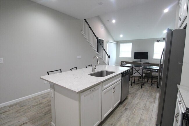 Foto del edificio - 11819 Brookside Dr