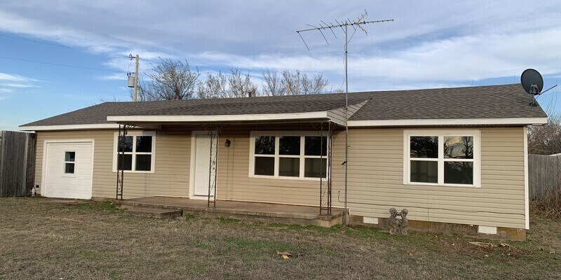 Primary Photo - 160 House in Chandler