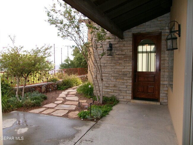 Building Photo - 5401 Silent Sun Ln