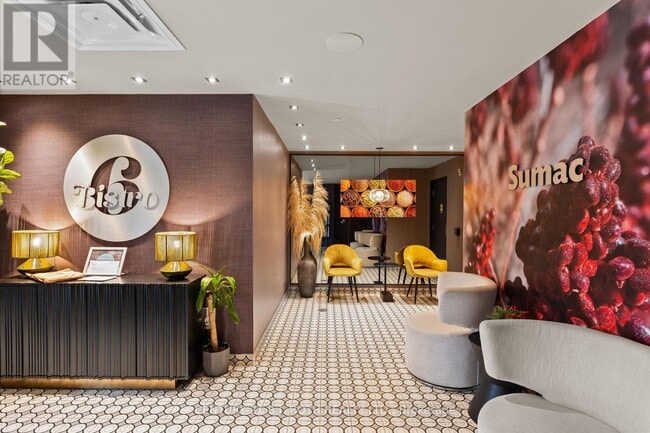 Building Photo - 4 Spice Wy