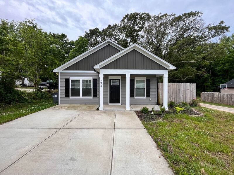 Foto principal - 503 Kimball St