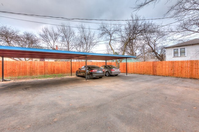 Foto del edificio - 1308 NW 16th St