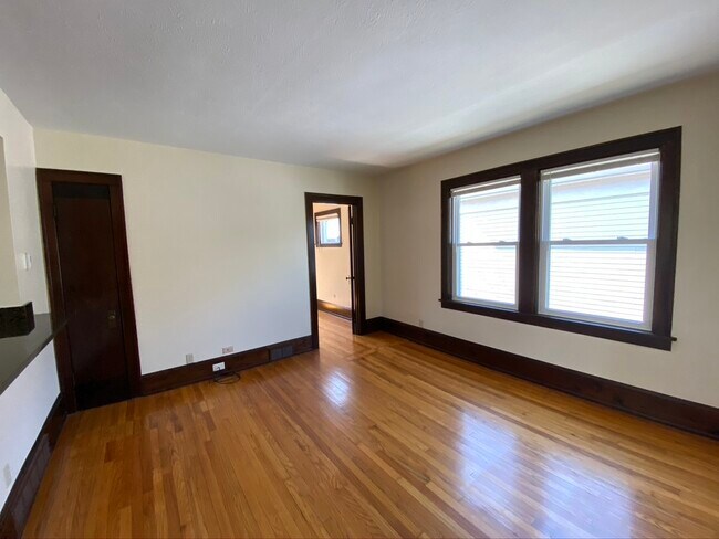 Foto del edificio - 1745 W 31st Pl