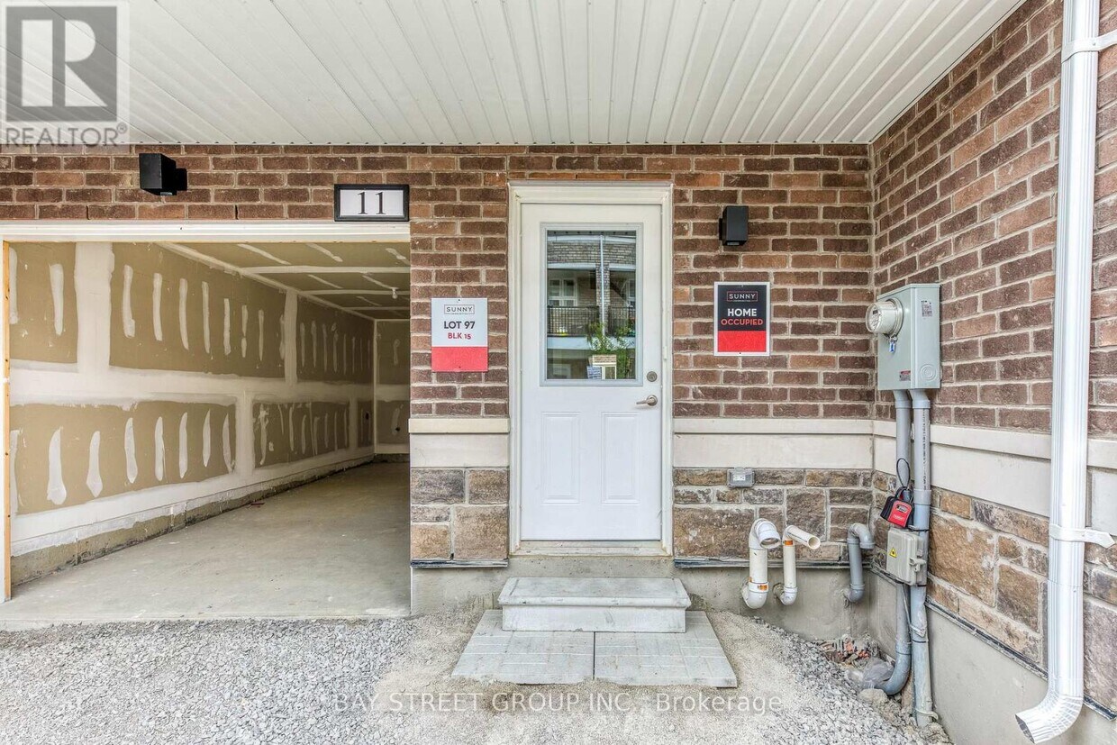 Photo principale - 11 Massachusetts Ln