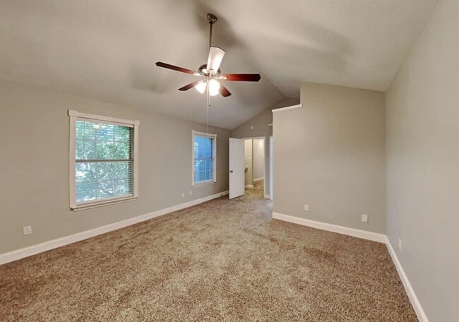 Building Photo - 673 Mantissa Dr