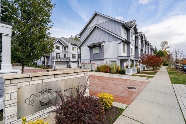 Building Photo - 19239 70 Av