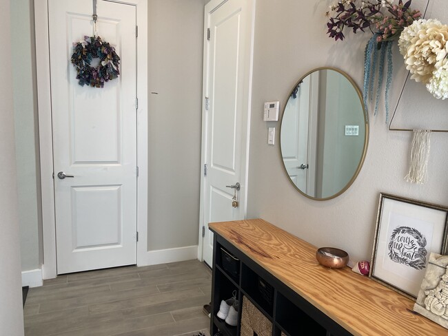 Photo - 2413 Chapman St House