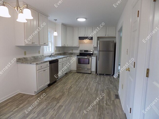 Foto del edificio - 114 Druid Dr