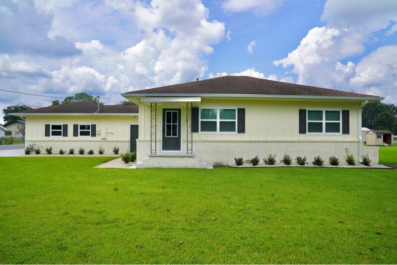 Foto principal - 180 Waverly Rd