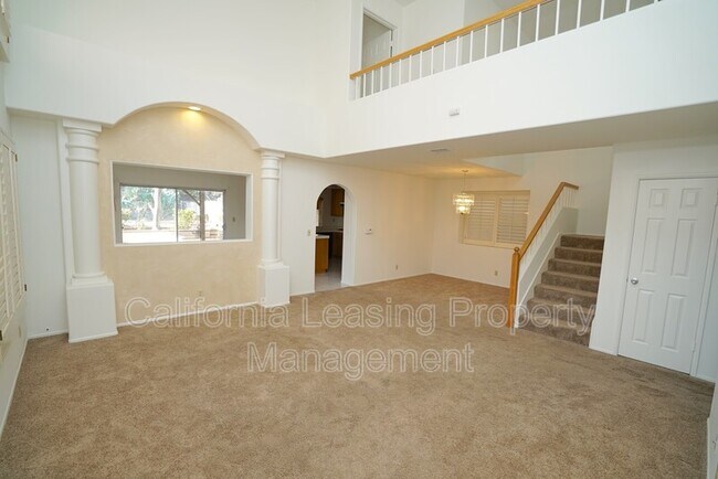 Building Photo - 25821 Blake Ct