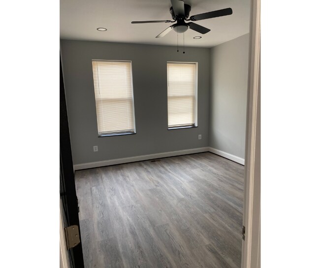 Foto del edificio - 3523 Edmondson Ave