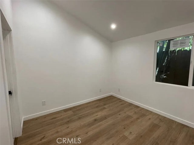 Building Photo - 5834 Fallbrook Ave
