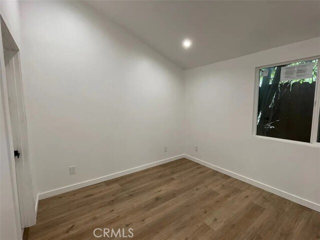 Foto del edificio - 5834 Fallbrook Ave