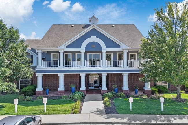 Building Photo - Fairways at Lincoln