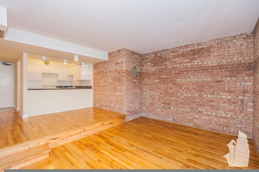 Primary Photo - 2 bedroom in Chicago IL 60610