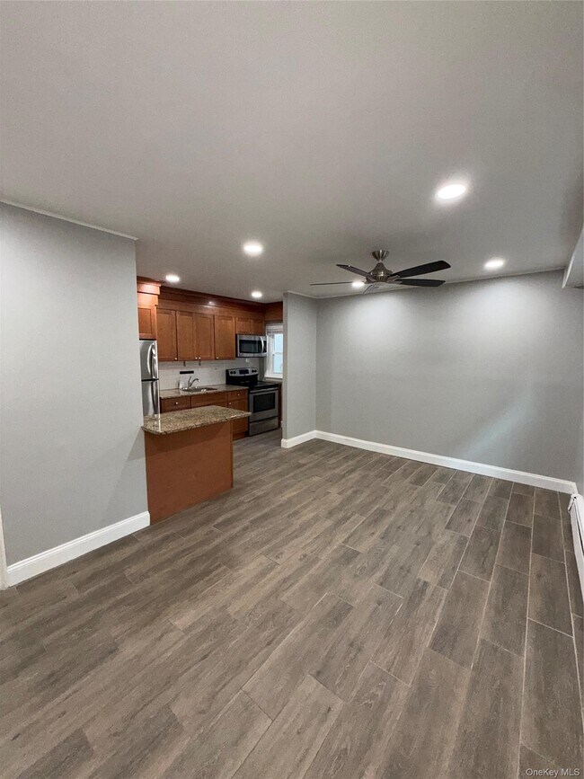 Foto del edificio - 34 Troy Ln