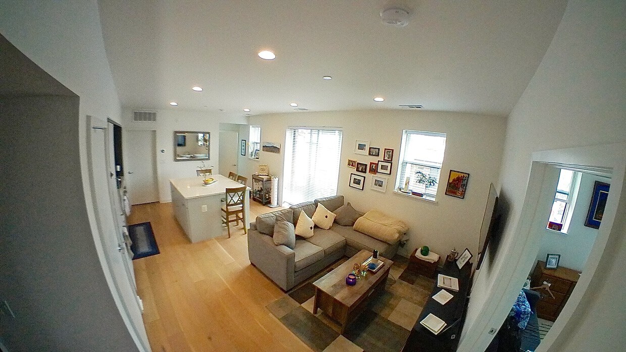 Living Area - 129 W St NW
