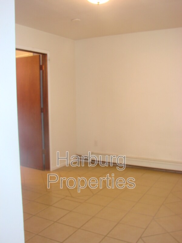 Foto del edificio - 1717 BASELINE ROOM #2