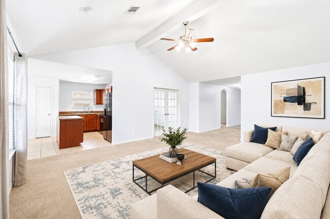 Foto del edificio - 6910 Clover Walk Ln