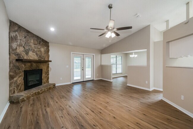 Foto del edificio - 2215 Botany St