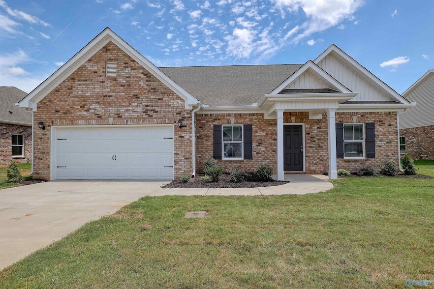 Primary Photo - 13918 Hickory Brk Rd