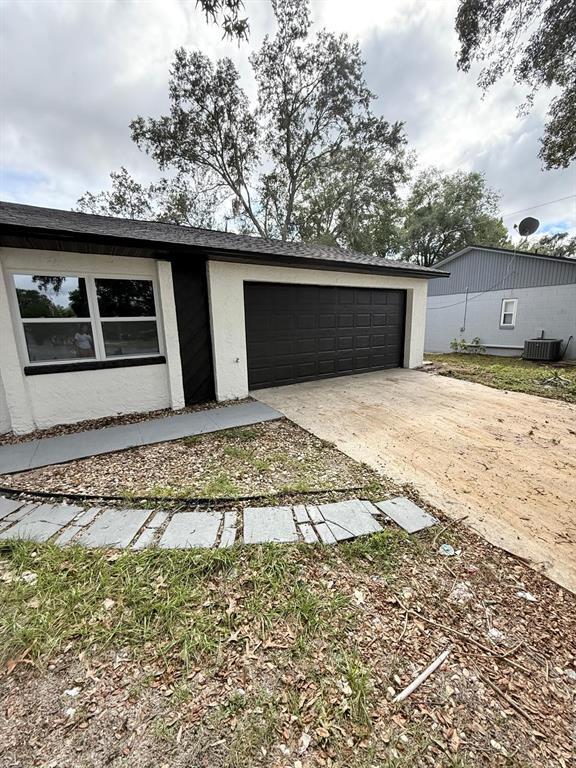 Building Photo - 1236 Rolling Ln