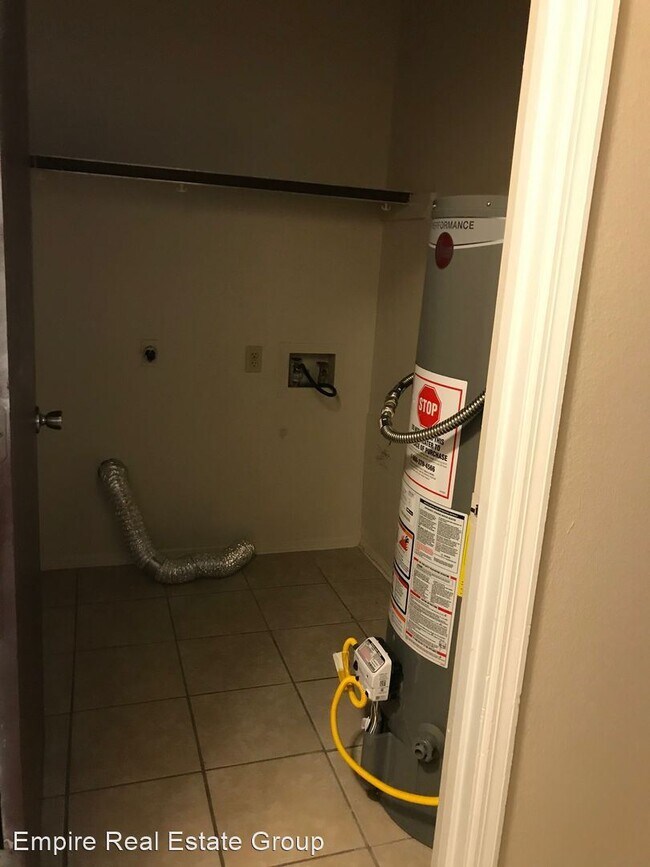 Foto del edificio - 2 br, 1 bath House - 4117 Grimes