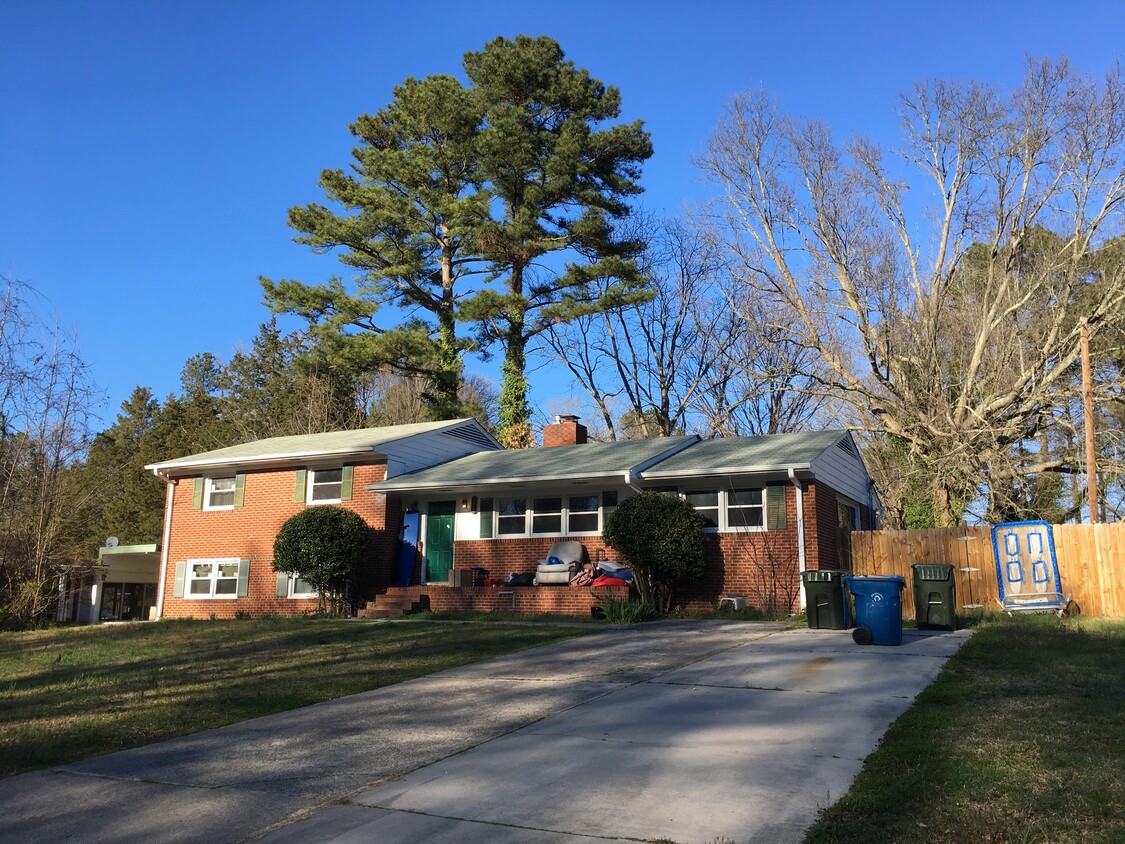 625 Starmont Dr, Durham, NC 27705 House Rental in Durham, NC