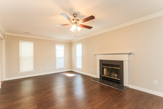 Building Photo - 4036 Mozart Ct