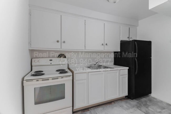 Foto del edificio - 335 E State Fair Ave