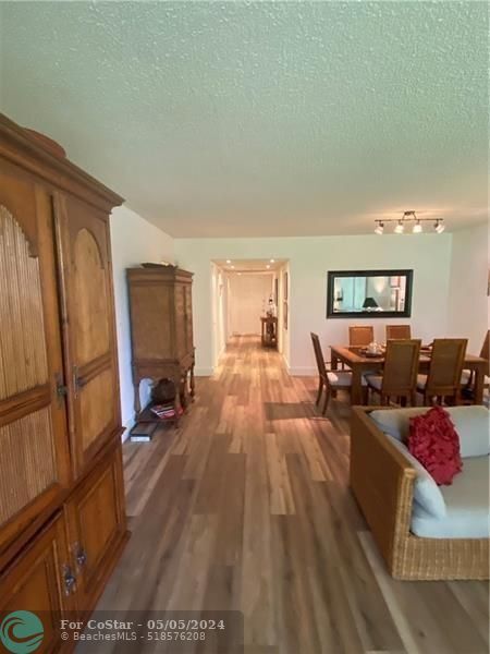 Foto del edificio - 4280 Oaks Terrace