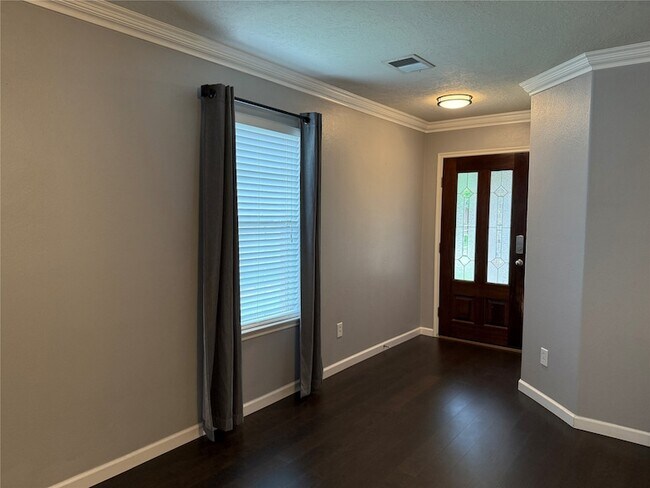 Foto del edificio - 15306 Thistle Rock Ln