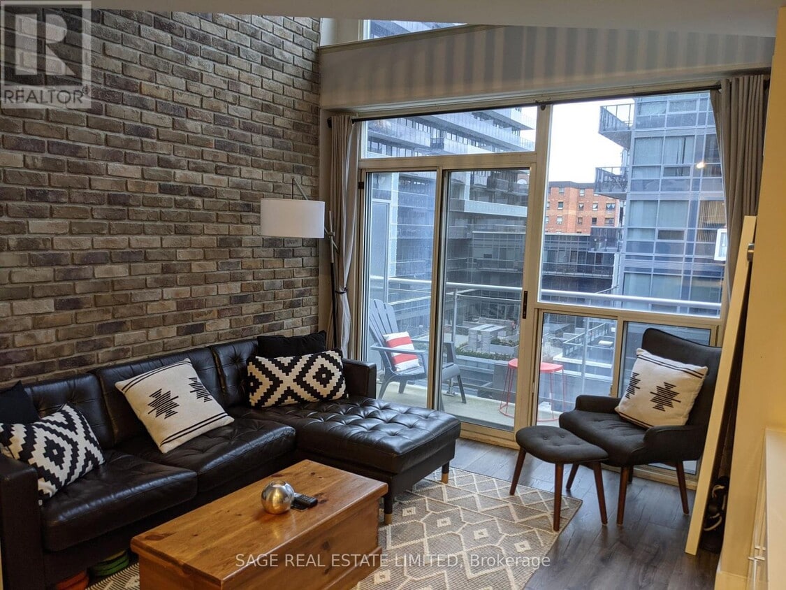 Photo principale - 1029 King St W