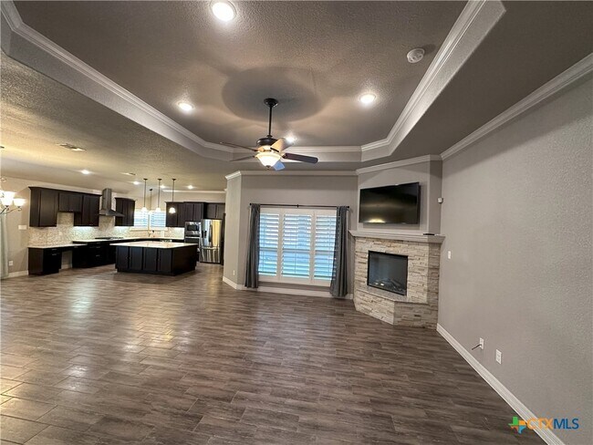 Building Photo - 6029 Bella Charca Pkwy