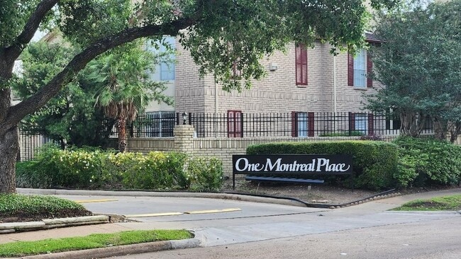 Photo - 2120 El Paseo St Apartment