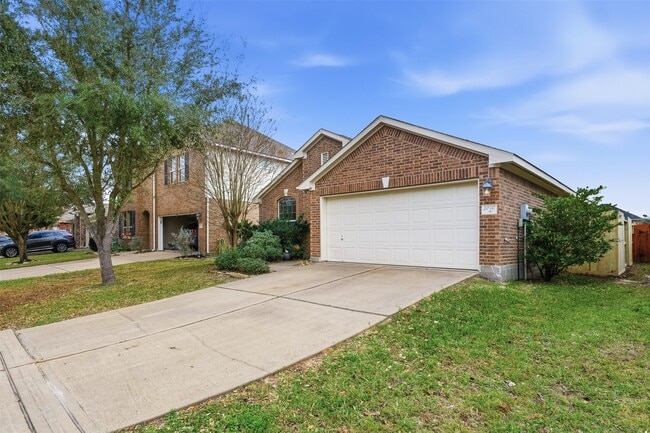 Building Photo - 20747 Rainmead Dr
