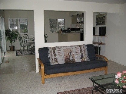 Foto del edificio - 5 Driftwood Ln
