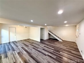 Building Photo - 8782 La Zana Ct