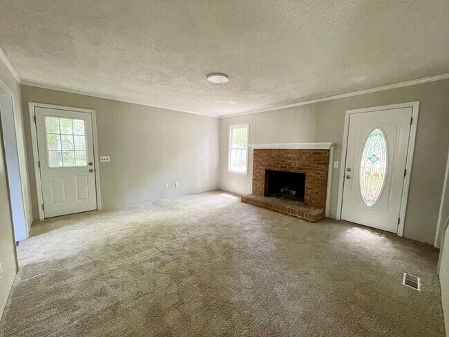 Building Photo - Irmo