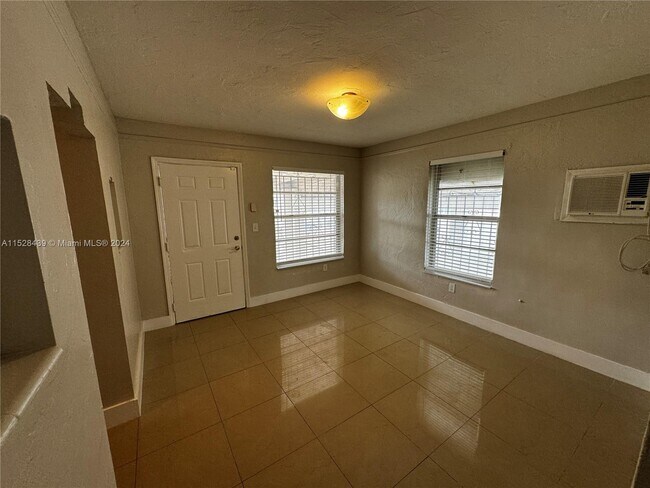 Building Photo - 1111 NW 77th St
