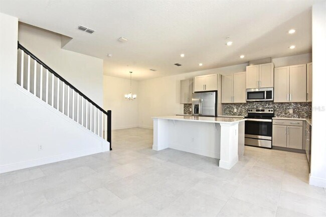 Foto del edificio - 14235 Kellogg Ave