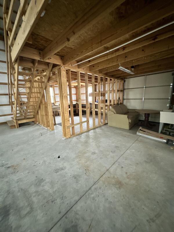 Building Photo - 3618 Plateau Rd