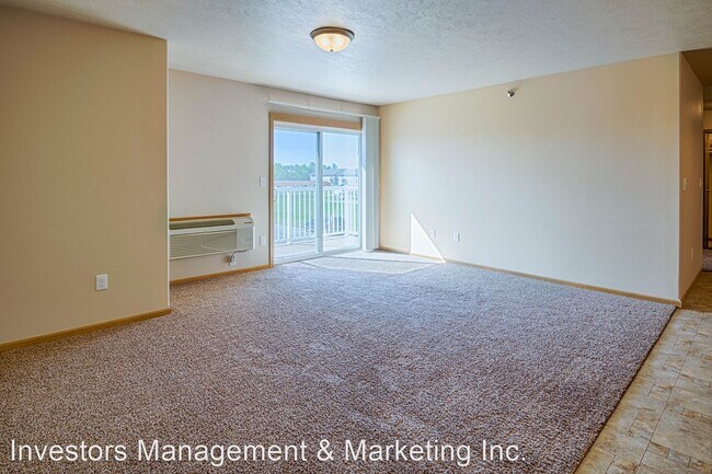 Building Photo - 3805 2nd St NE