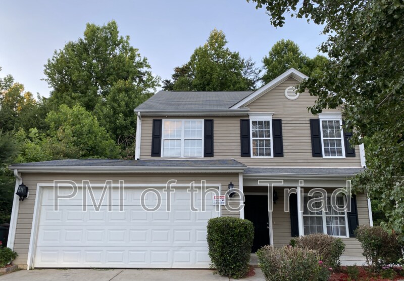 Primary Photo - 121 Kinnley Ct