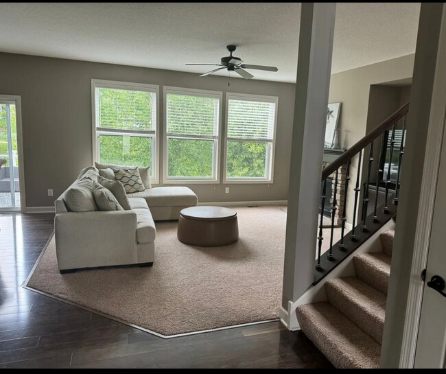 Foto del edificio - 3389 Ridgestone Way