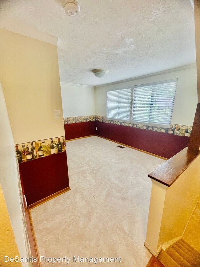 Foto del edificio - 3 br, 1.5 bath House - 630 Deerwatch Road