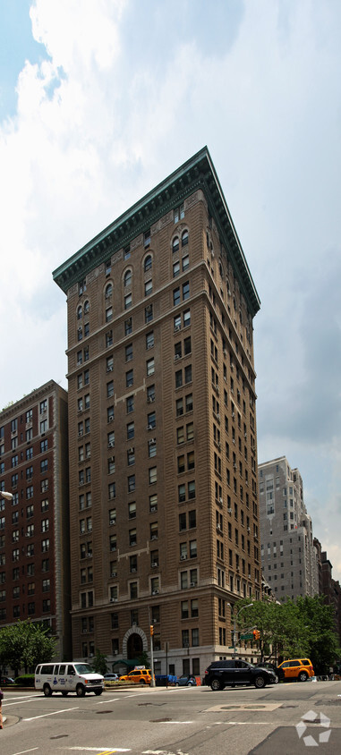 903 Park Ave, New York, NY 10021 - Apartments in New York, NY ...