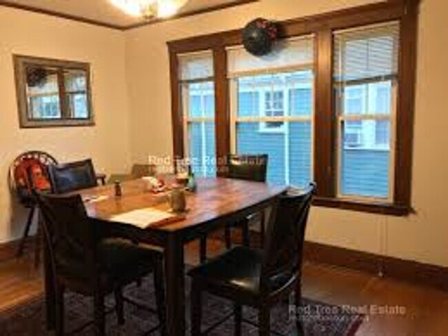 Building Photo - Central JP Location. Laundry on a Site, Ba...