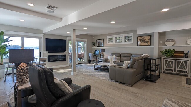 Foto del edificio - 49 Pinnacle Park Rd